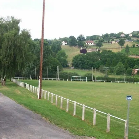 Pittoresque Avec Piscine Et Terrasse - 4 Pers, Coeur Du Cantal - Fr-1-742-233 *
