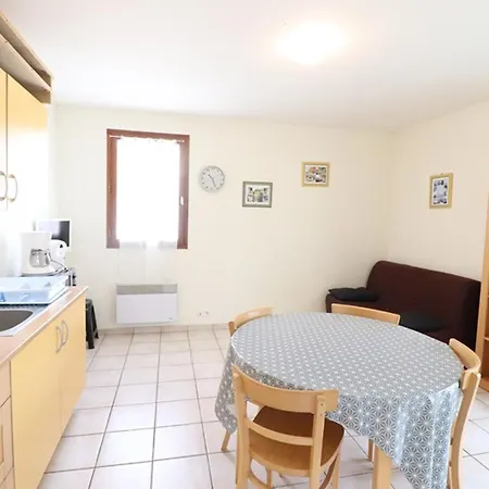 Pittoresque Avec Piscine Et Terrasse - 4 Pers, Coeur Du Cantal - Fr-1-742-233 * Boisset (Cantal)